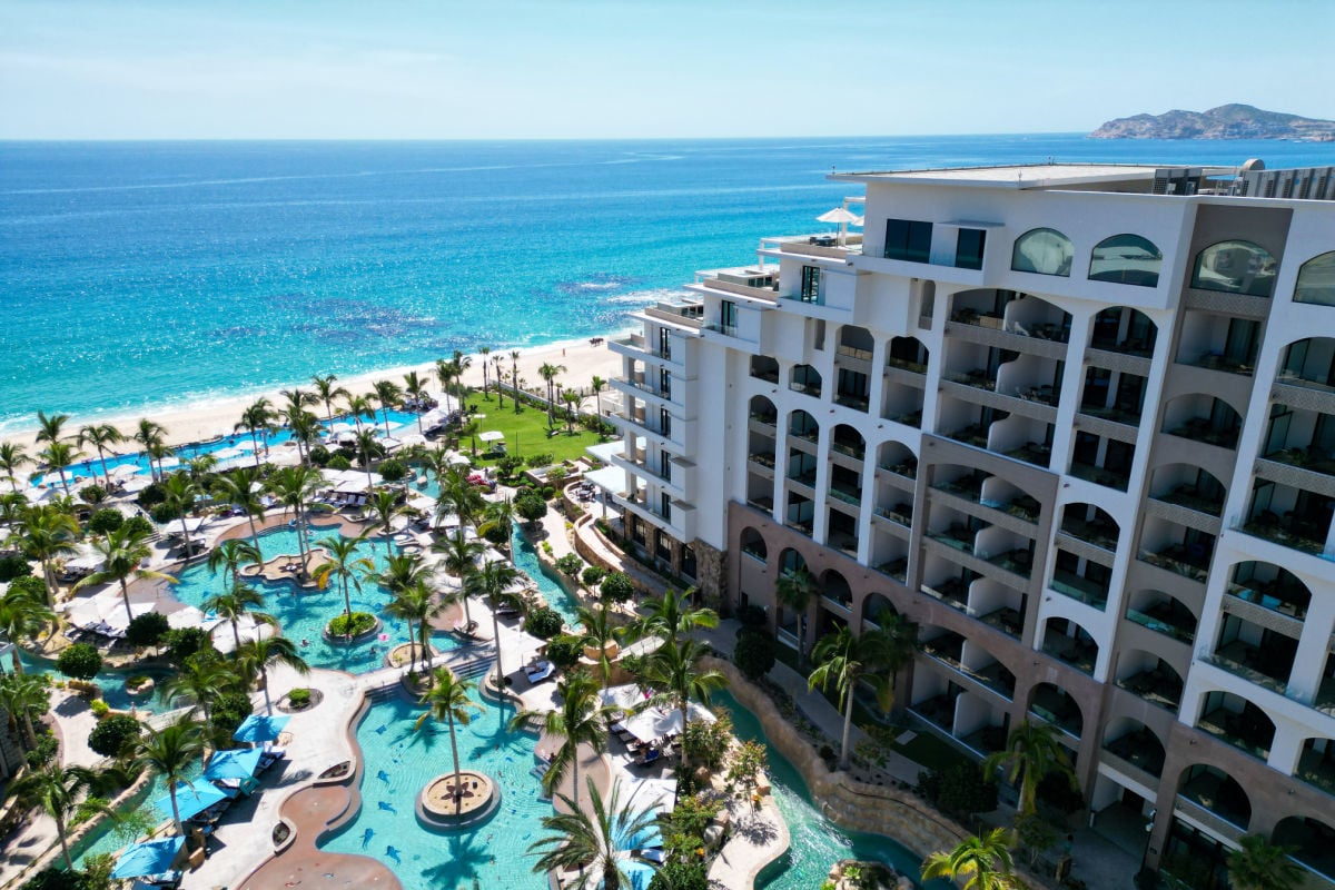 Aerial view of Villa La Valencia in Los Cabos, Drone shot by Tyler Fox, Editor